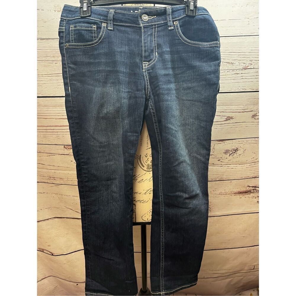 Apt 9 size 4 Capri jeans with sparkly jeweled butt- 3015